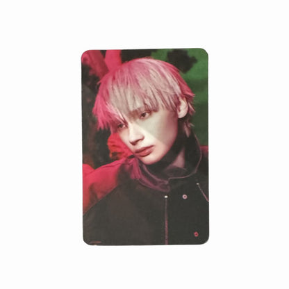 TXT - 7TH YEAR: WHEN THE WIND PAUSED AMONG THE THORNS - Photocard Apple Music