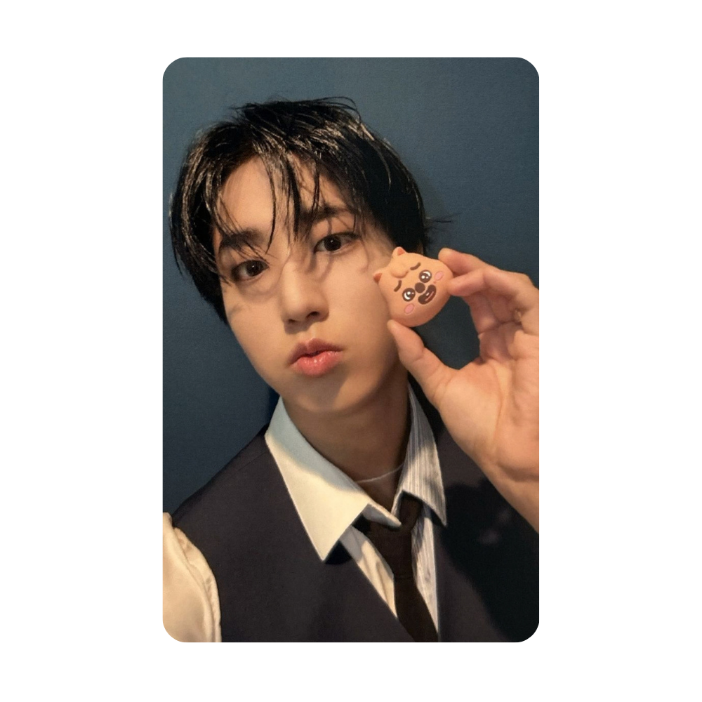 Stray Kids - SKZOO Tamagotchi & Case Set – POB