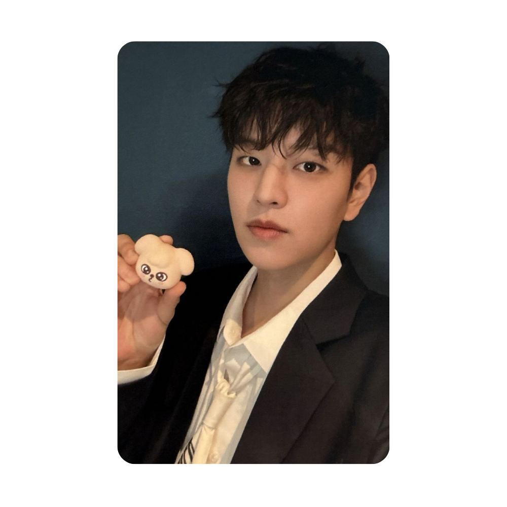 Stray Kids - SKZOO Tamagotchi & Case Set – POB