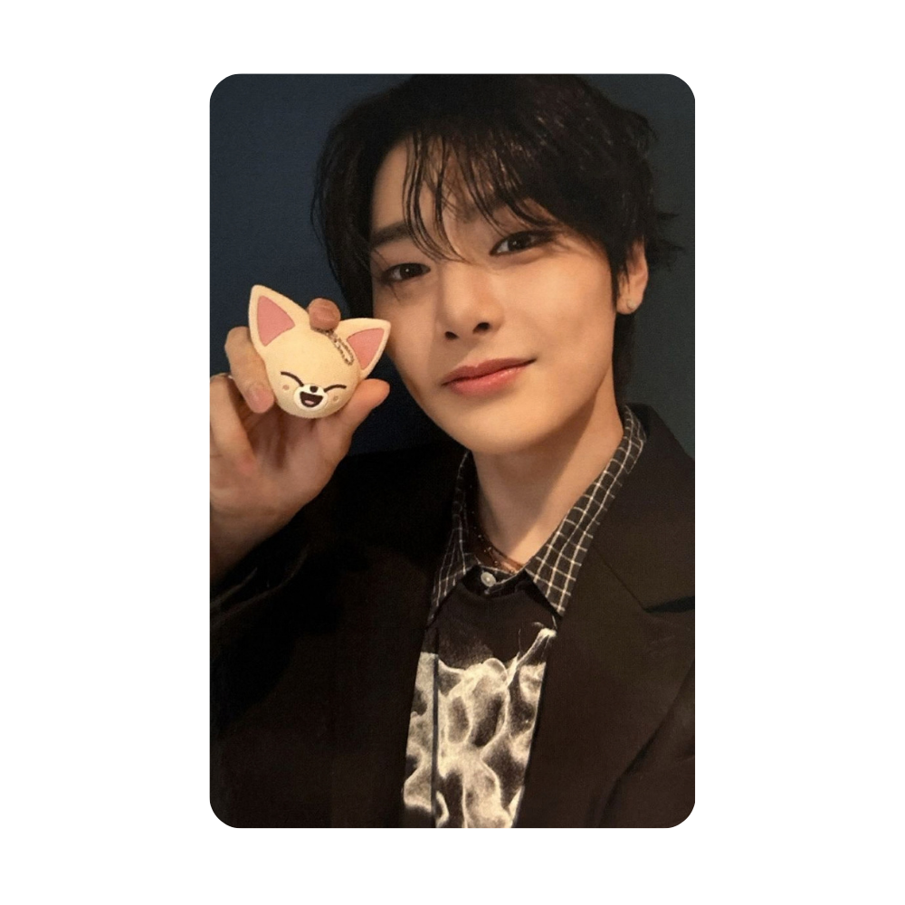 Stray Kids - SKZOO Tamagotchi & Case Set – POB