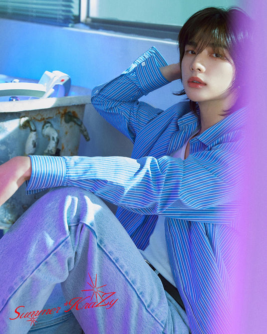 DICON VOLUME N°21 STRAY KIDS : Summer KraZy - Cover : STRAY KIDS HYUNJIN TYPE A
