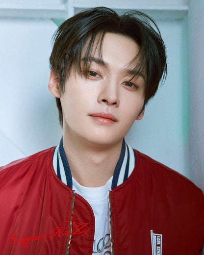 DICON VOLUME N°21 STRAY KIDS : Summer KraZy - Cover : STRAY KIDS LEE KNOW TYPE A